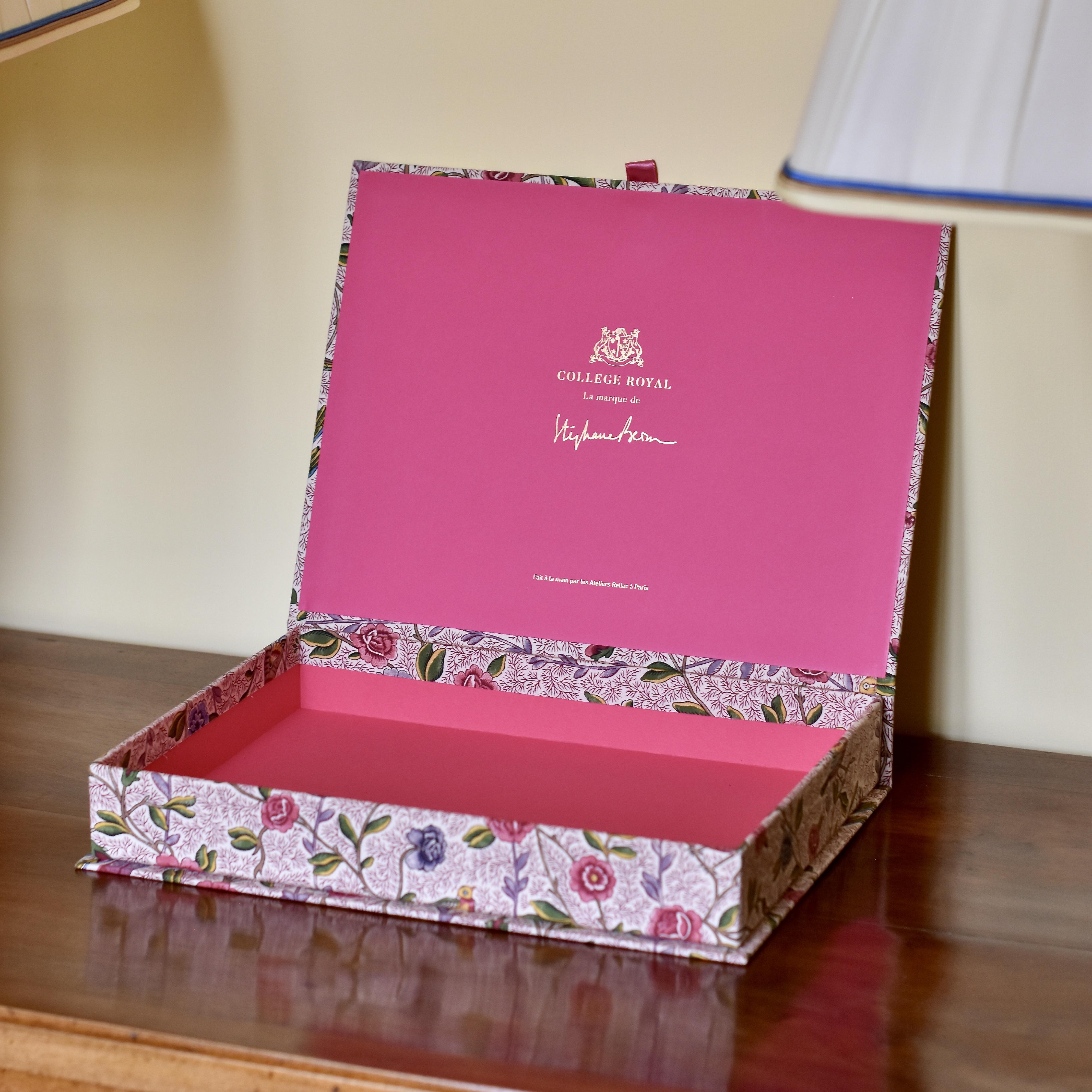 Boîte à courrier Premium "Fleurs et Oiseaux"
