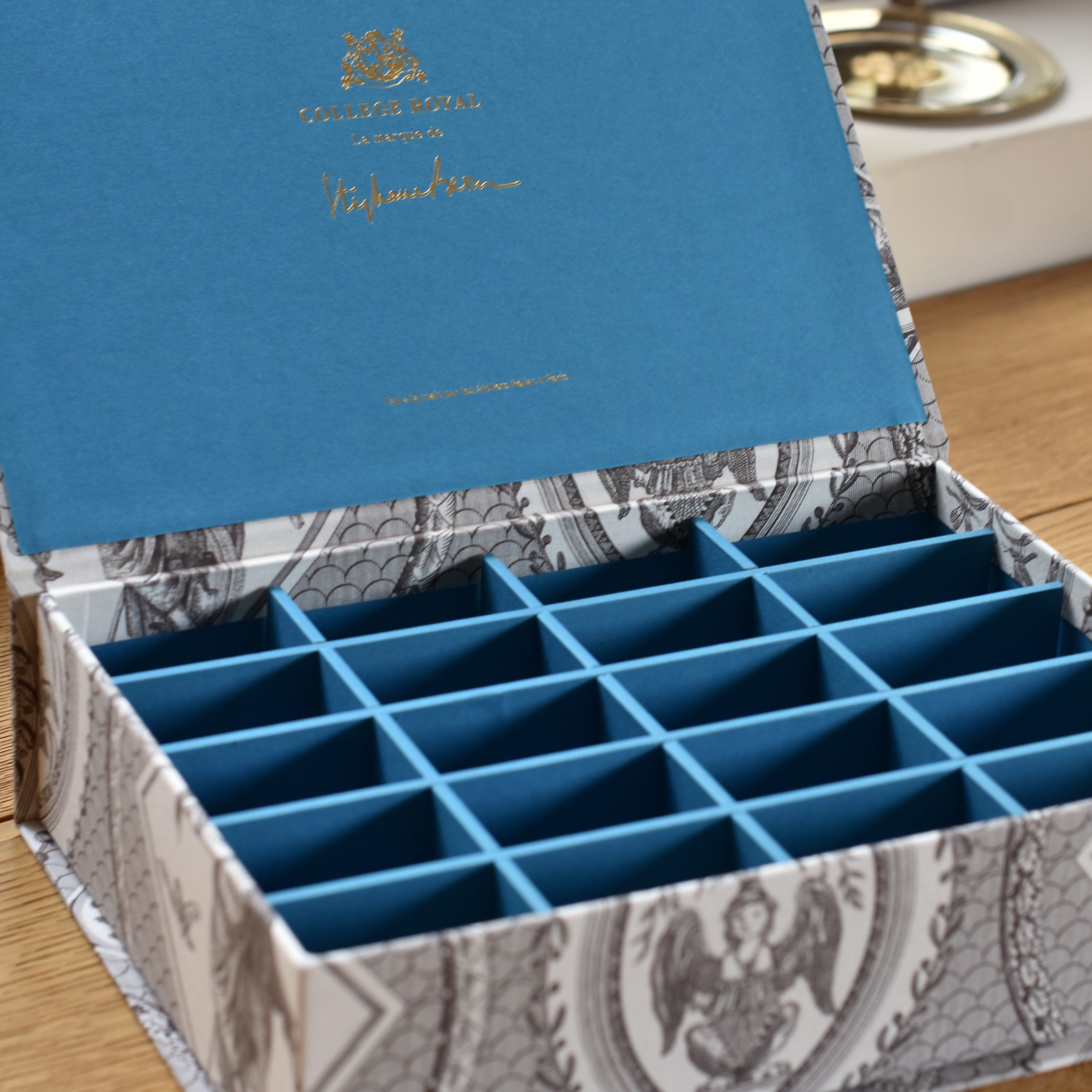 Boîte à thé Premium "Empire" grise