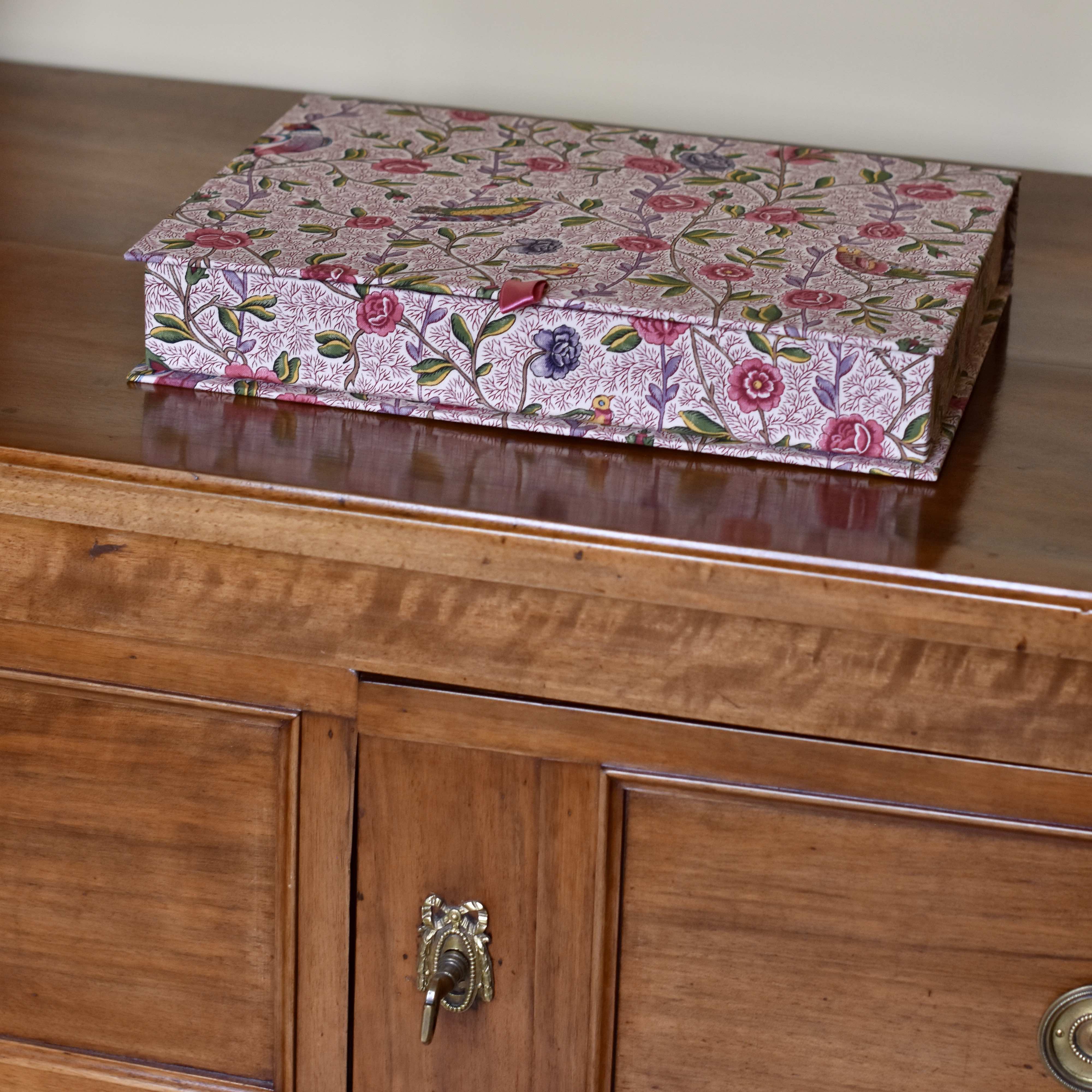 Boîte à courrier Premium "Fleurs et Oiseaux"