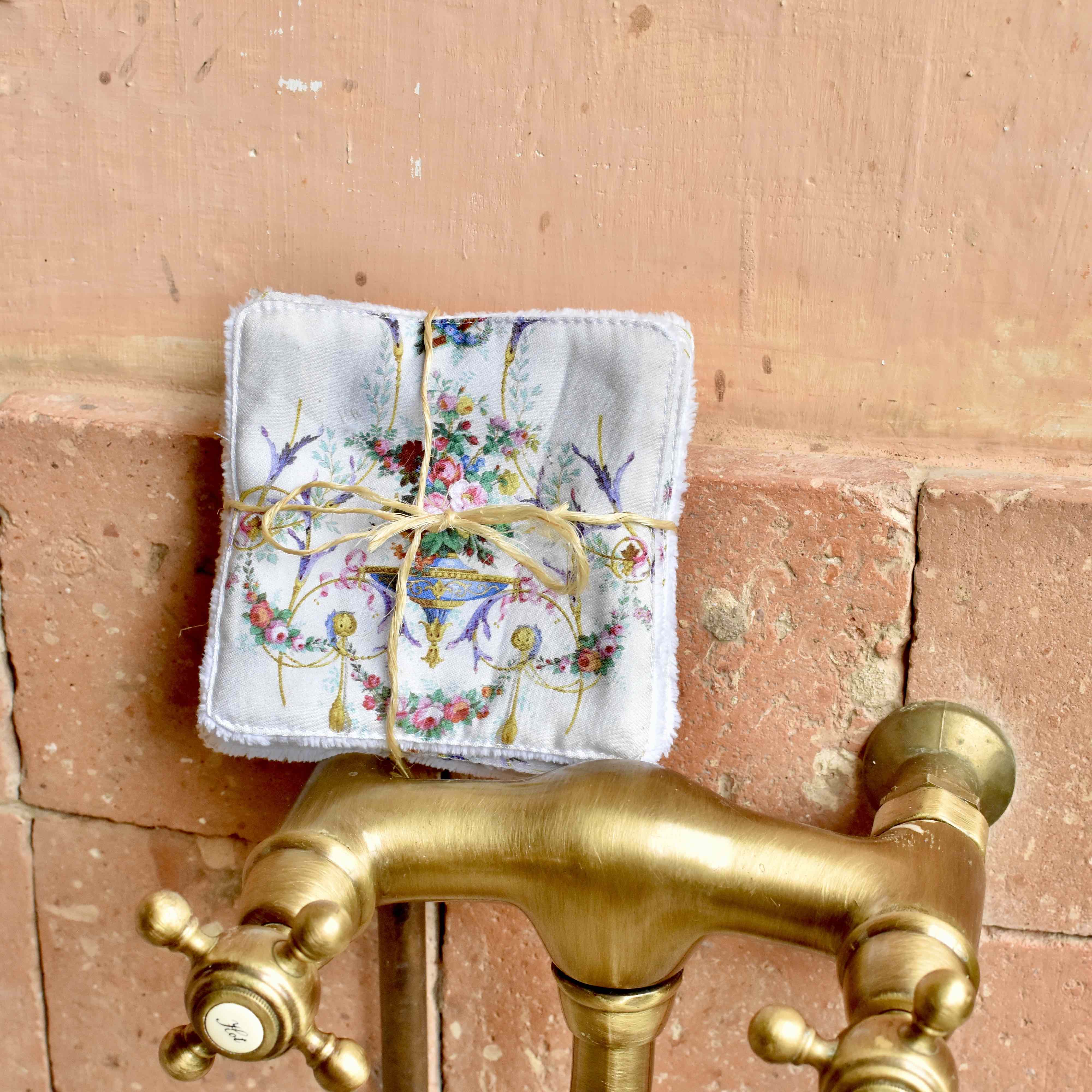 5 lingettes démaquillantes écologiques "Bouquet"